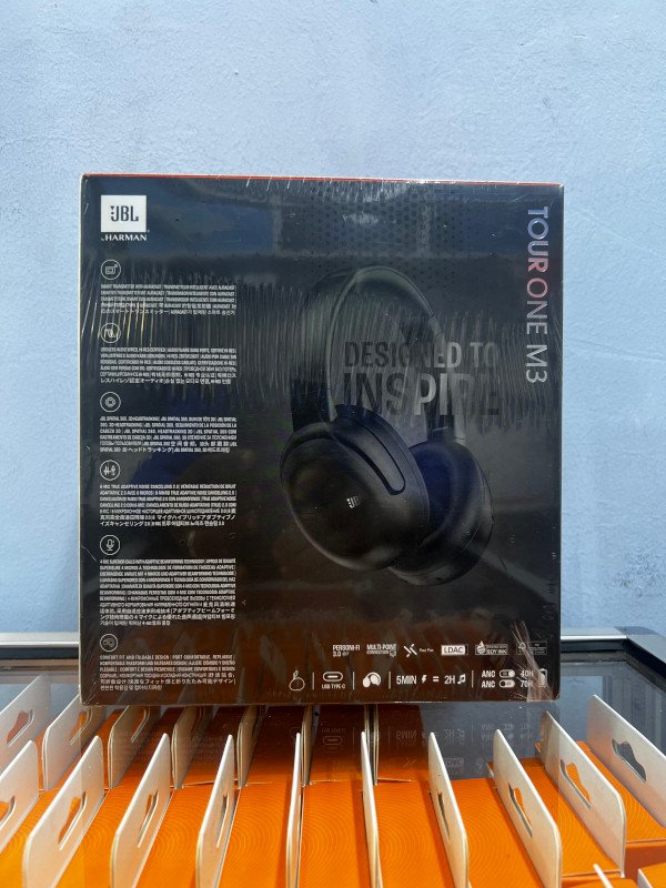 Jbl headphones