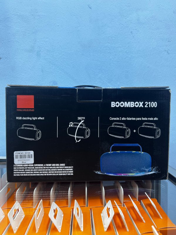 Boombox portble speaker