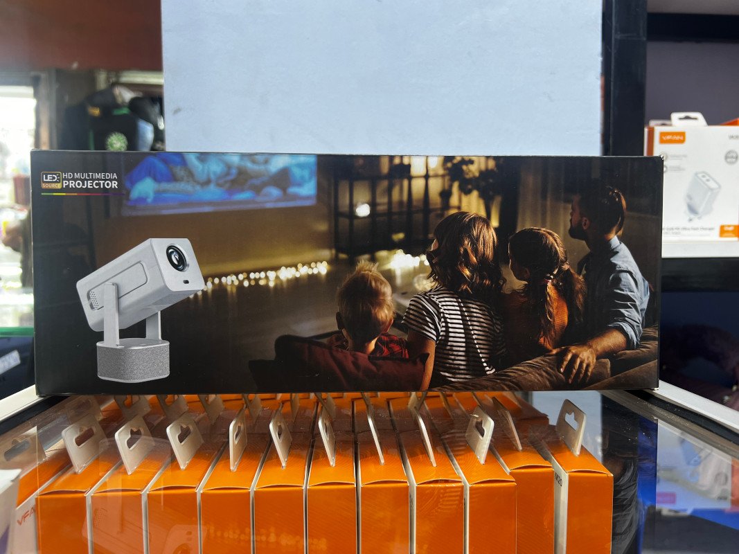 HD Multimedia projector